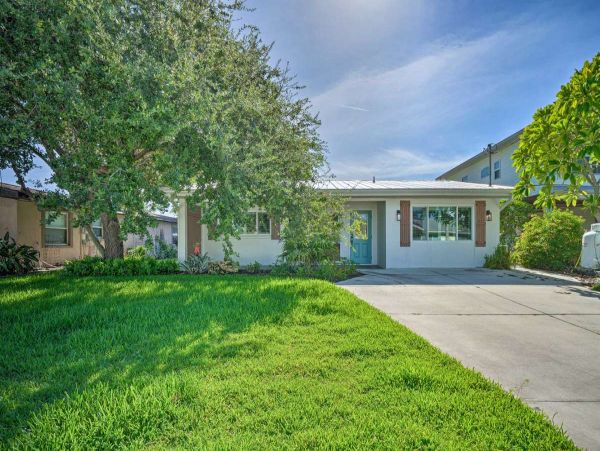 Cape Coral Home 1031413