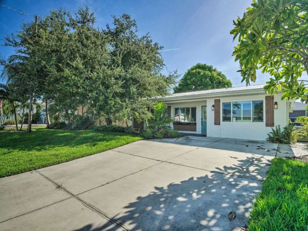 Cape Coral Home 1031413