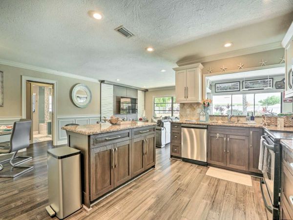 Luxury Cape Coral Escape with Pool
