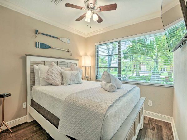 Luxury Cape Coral Escape with Pool