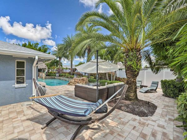 Luxury Cape Coral Escape with Pool