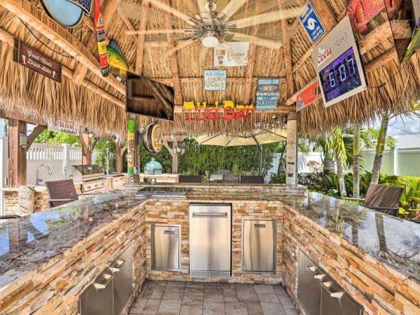 Luxury Cape Coral Escape with Pool