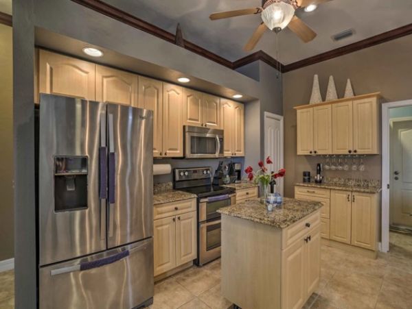 Cape Coral Home 1031424