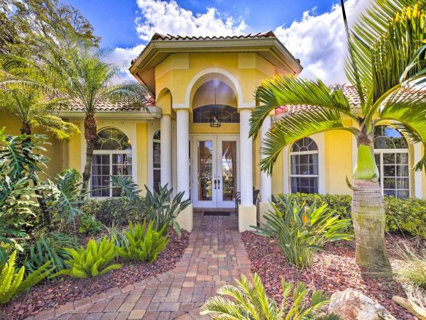 Cape Coral Retreat with 4 Bedrooms & Private Pool