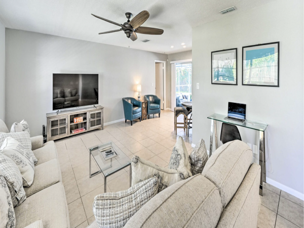 Charming Cape Coral Getaway Pool Vacation Home