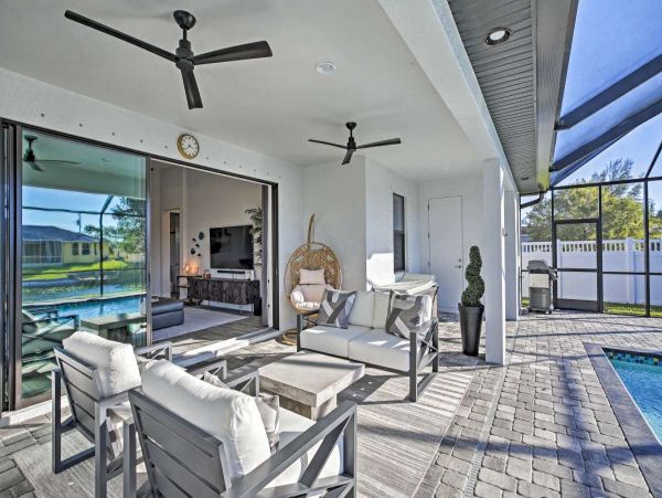 Elegant 3 Bedroom Vacation Canal Home in Cape Coral