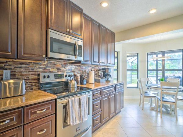 Cape Coral Home 1031454