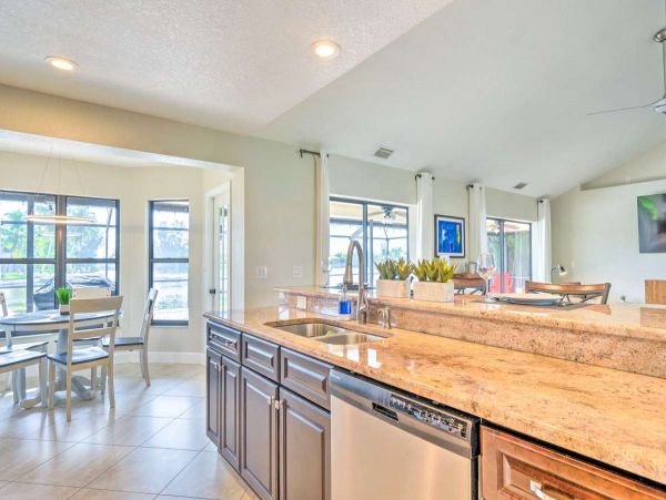 Cape Coral Home 1031454