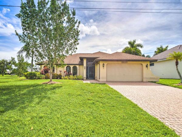 Cape Coral Home 1031454