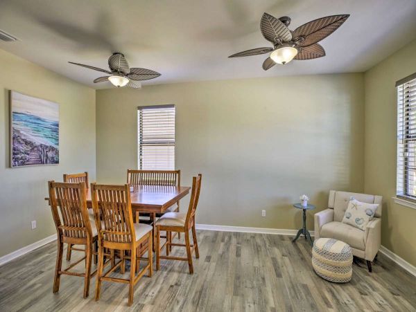 Cape Coral Vacation Home Four Bedroom