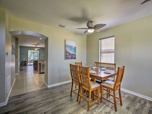 Cape Coral Vacation Home Four Bedroom