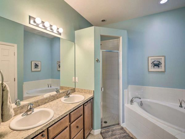 Cape Coral Vacation Home Four Bedroom