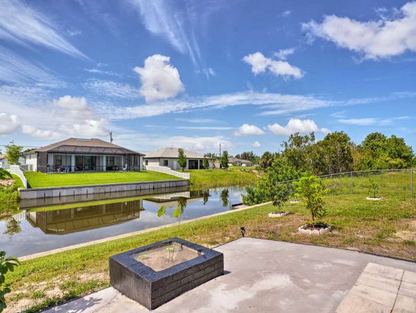Cape Coral Vacation Pool Home Four Bedroom