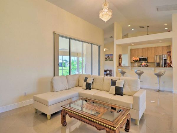 Cape Coral Vacation Pool Home Four Bedroom