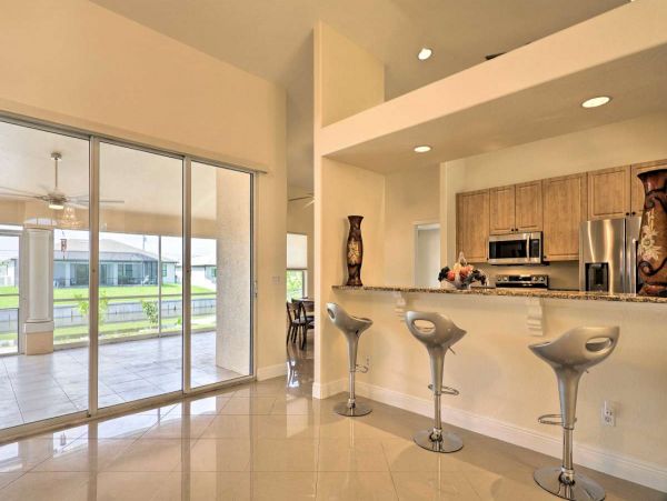 Cape Coral Vacation Pool Home Four Bedroom