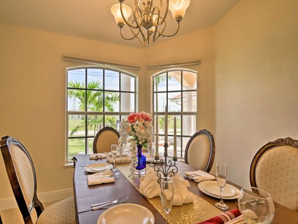 Cape Coral Vacation Pool Home Four Bedroom