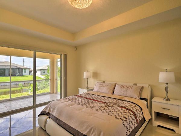 Cape Coral Vacation Pool Home Four Bedroom
