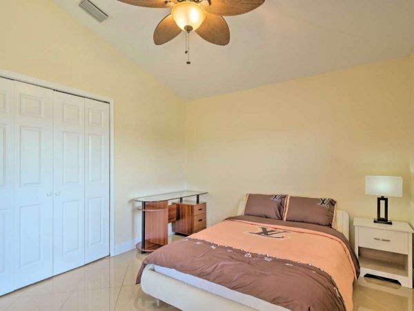 Cape Coral Vacation Pool Home Four Bedroom