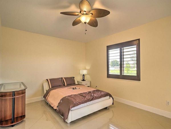 Cape Coral Vacation Pool Home Four Bedroom