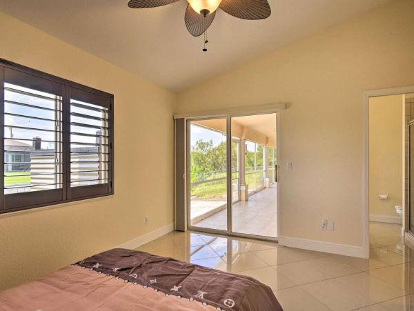 Cape Coral Vacation Pool Home Four Bedroom
