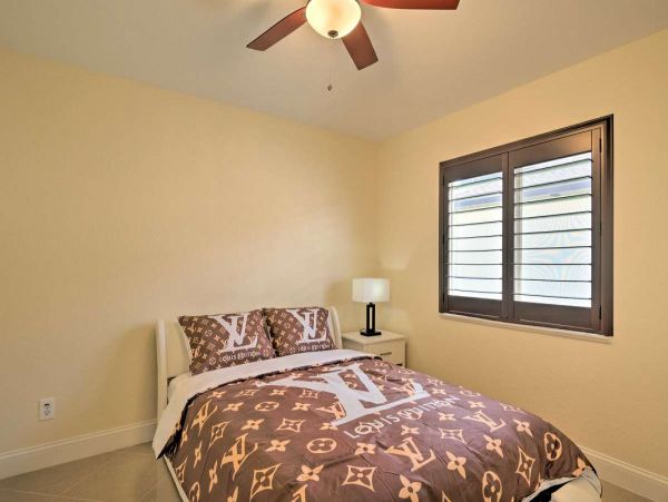 Cape Coral Vacation Pool Home Four Bedroom