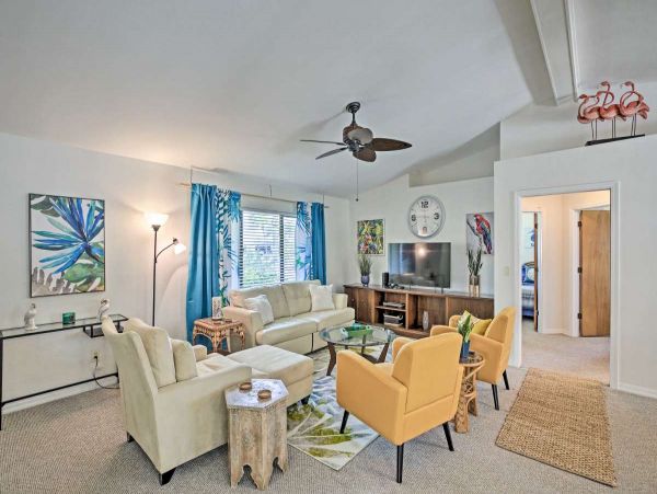 Cape Coral 3 Bedroom Vacation Home with Private Pool