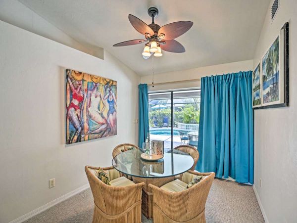 Cape Coral 3 Bedroom Vacation Home with Private Pool