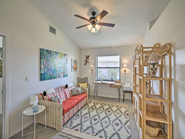 Cape Coral 3 Bedroom Vacation Home with Private Pool