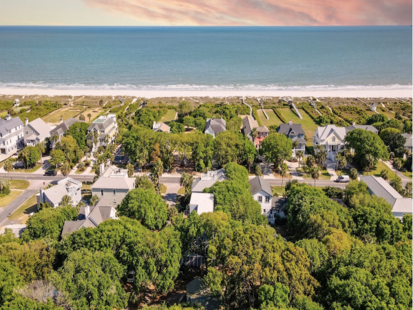 Five Bedroom Beach House in Isle of Palms