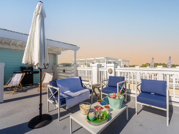 Isle of Palms Walk to Beach Two Home Rental Sleeps 28 Guests