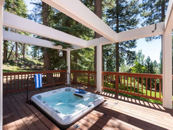 Stunning Vacation Rental 4 Bedrooms in Lake Tahoe