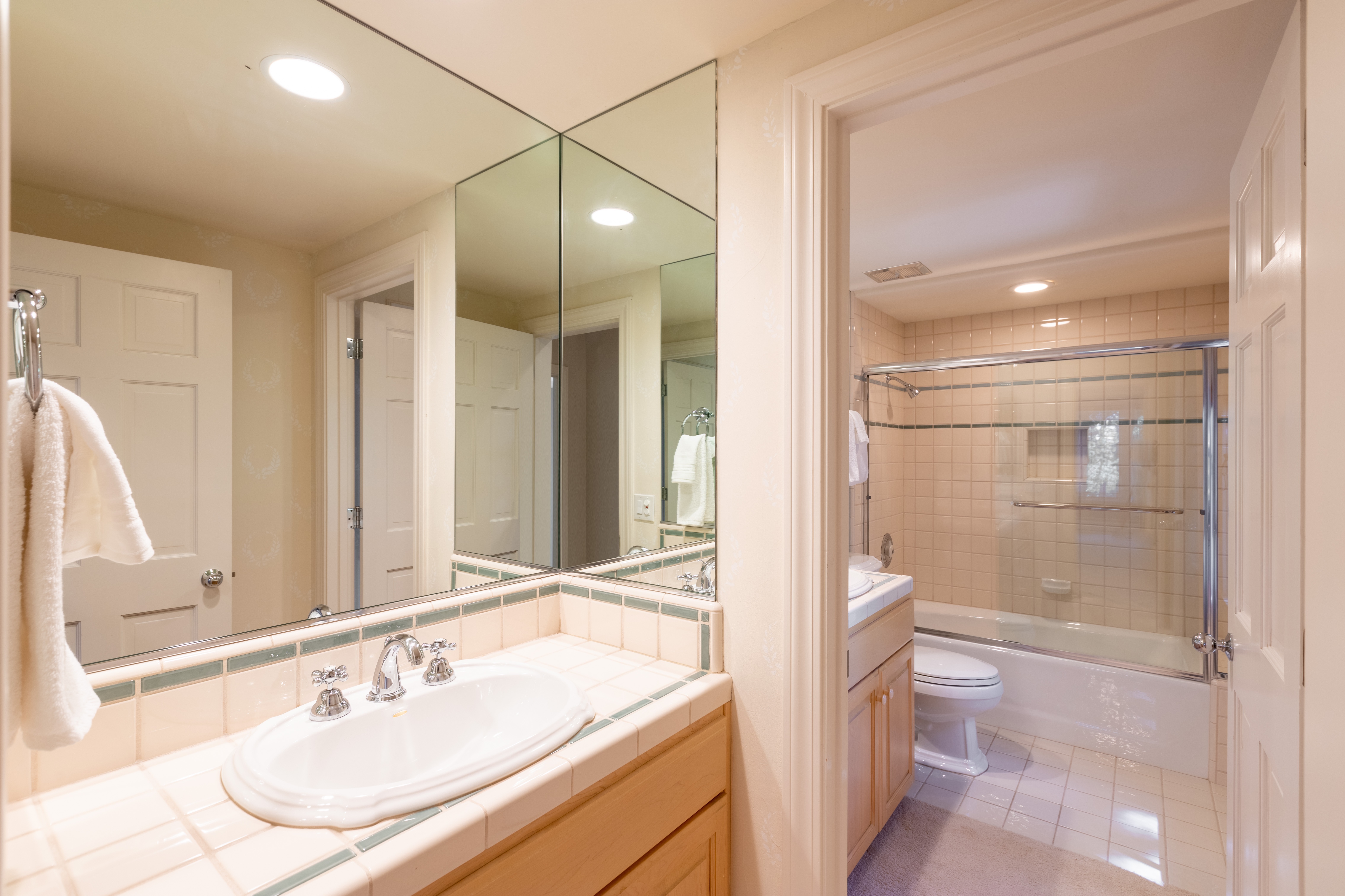 Stunning Vacation Rental 4 Bedrooms in Lake Tahoe