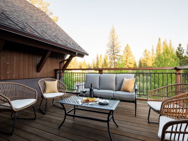 Truckee Modern Mountain Rental Sweeping Treetop Views