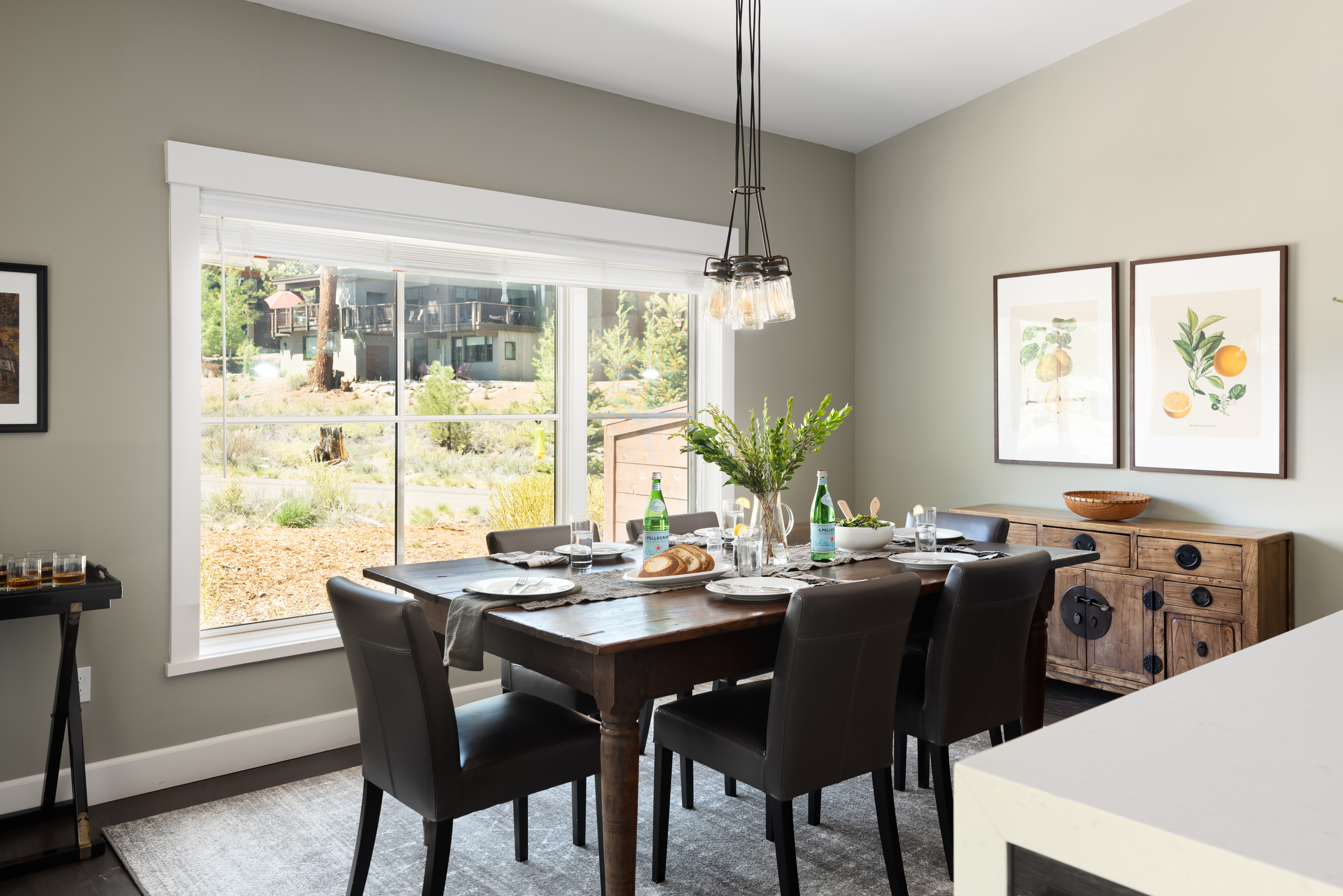 Truckee Modern Mountain Rental Sweeping Treetop Views