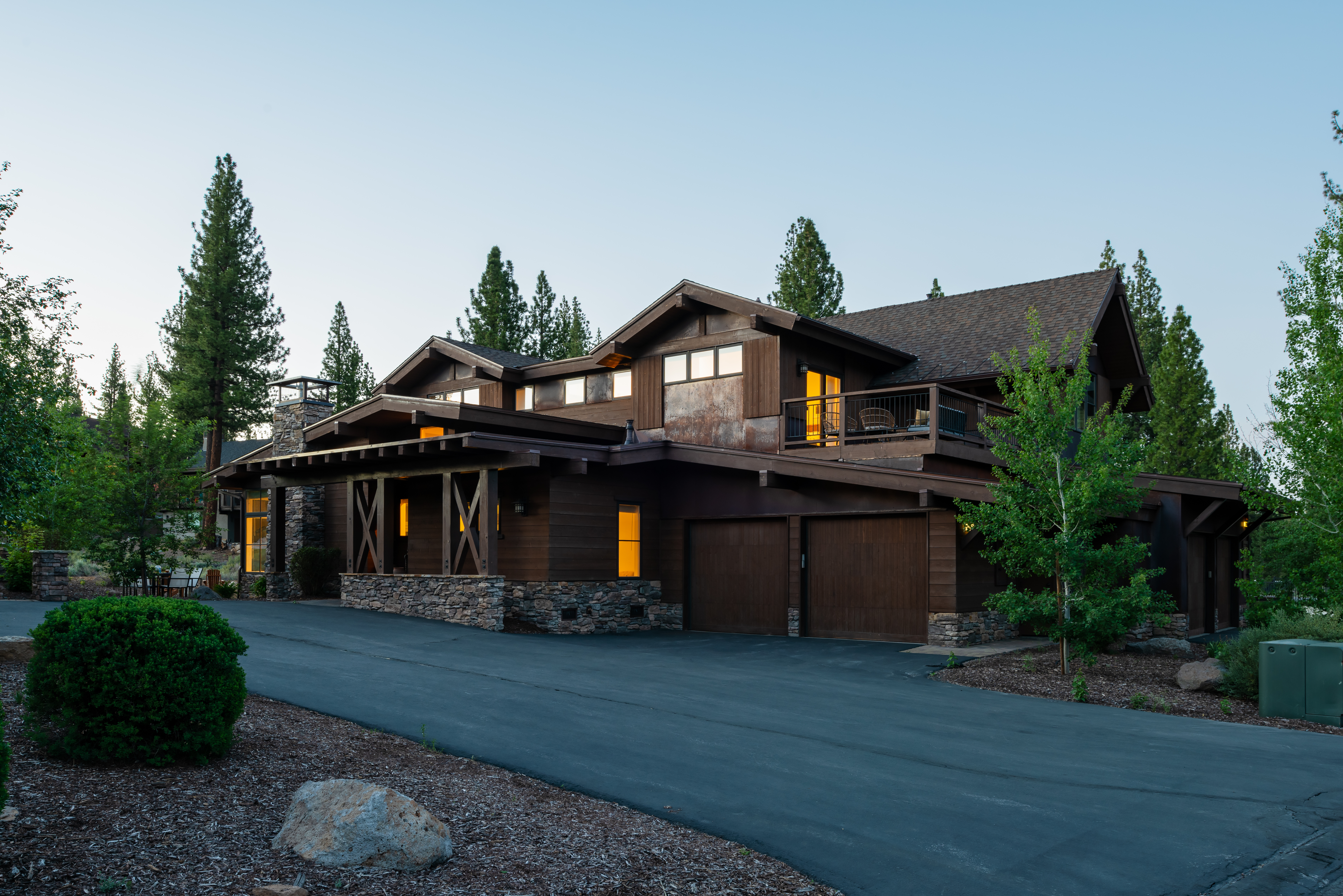 Truckee Modern Mountain Rental Sweeping Treetop Views