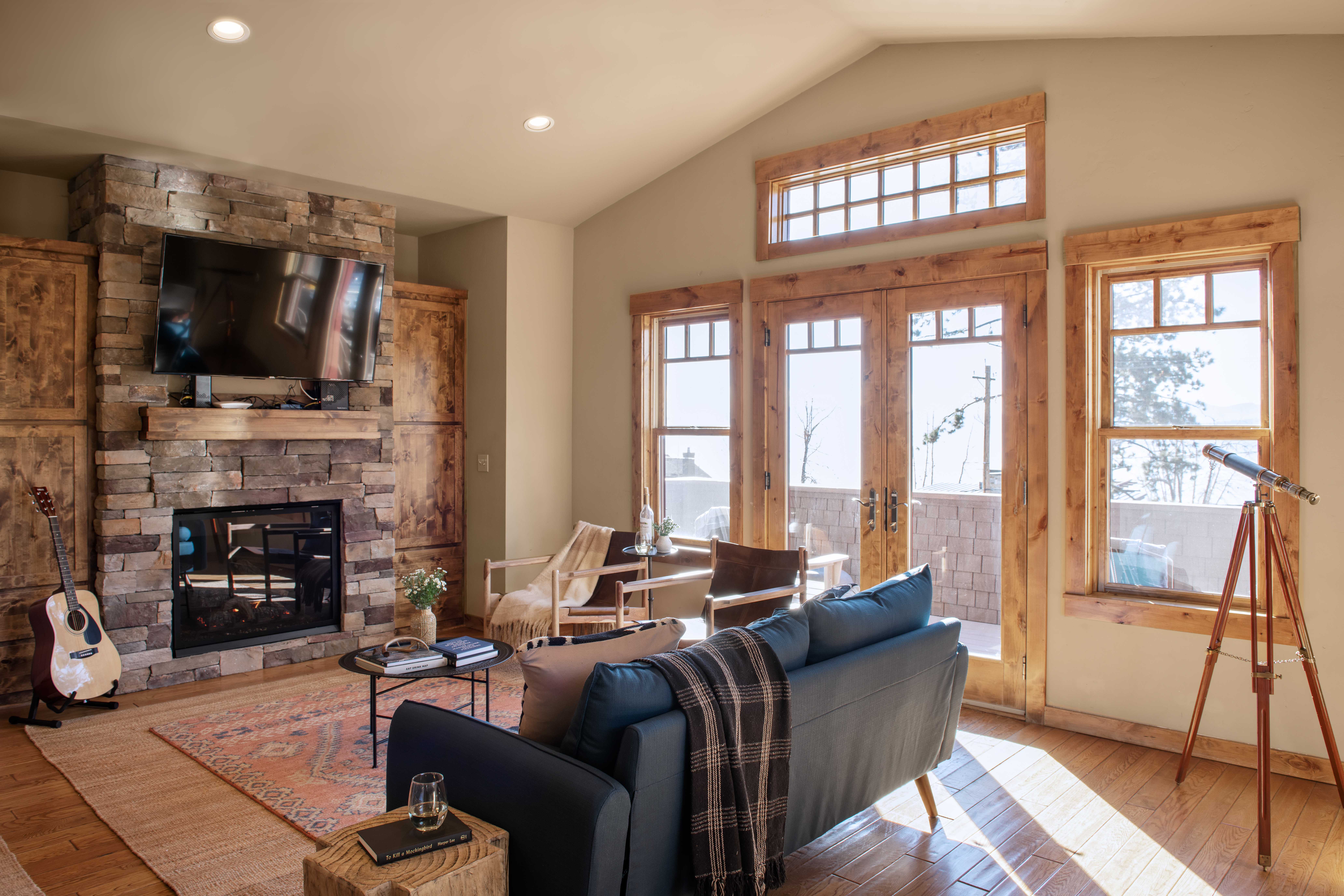 Tahoe Gorgeous Lakefront Four Bedroom Vacation Rental