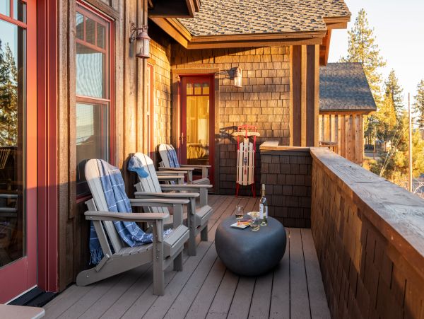 Tahoe Gorgeous Lakefront Four Bedroom Vacation Rental