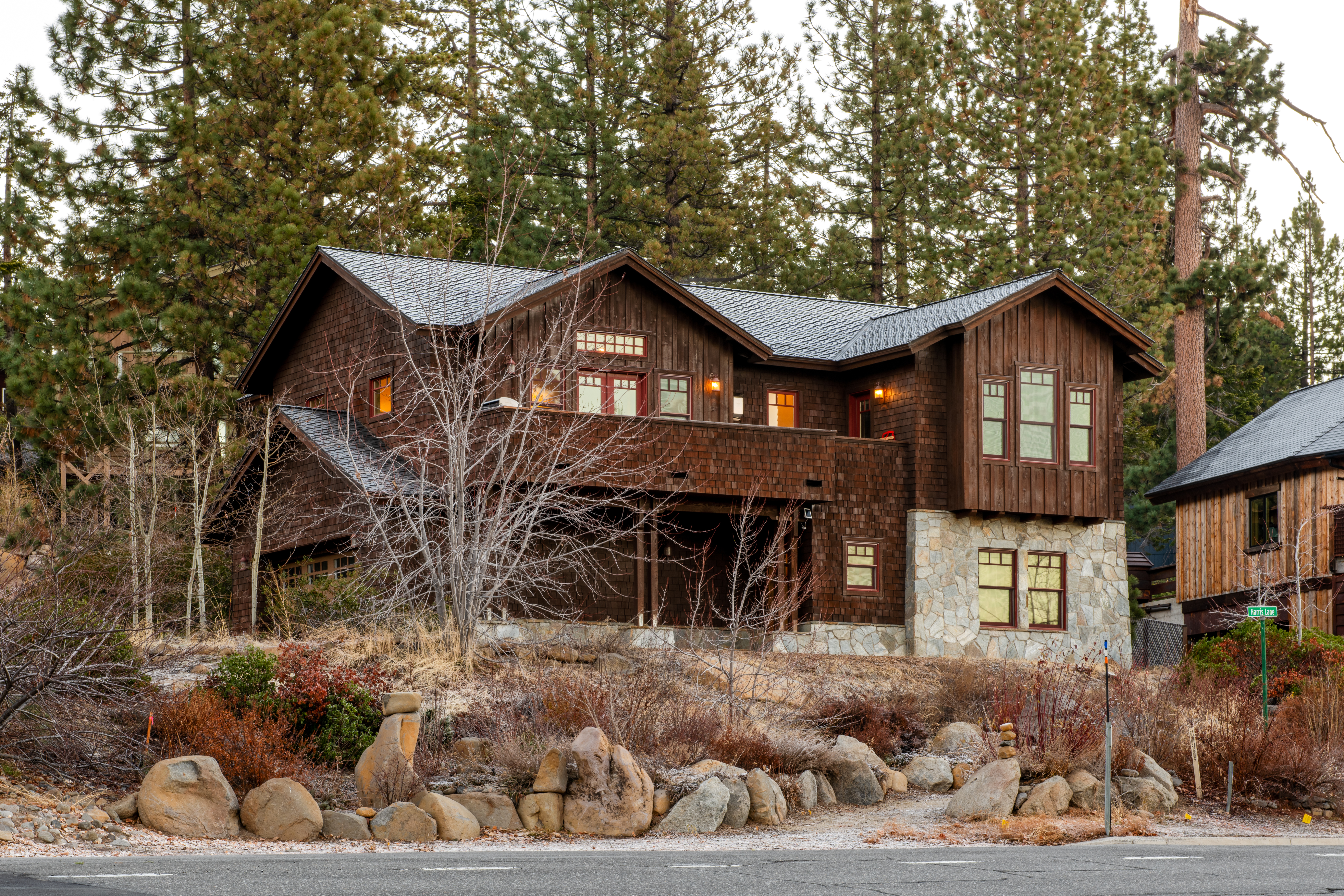 Tahoe Gorgeous Lakefront Four Bedroom Vacation Rental