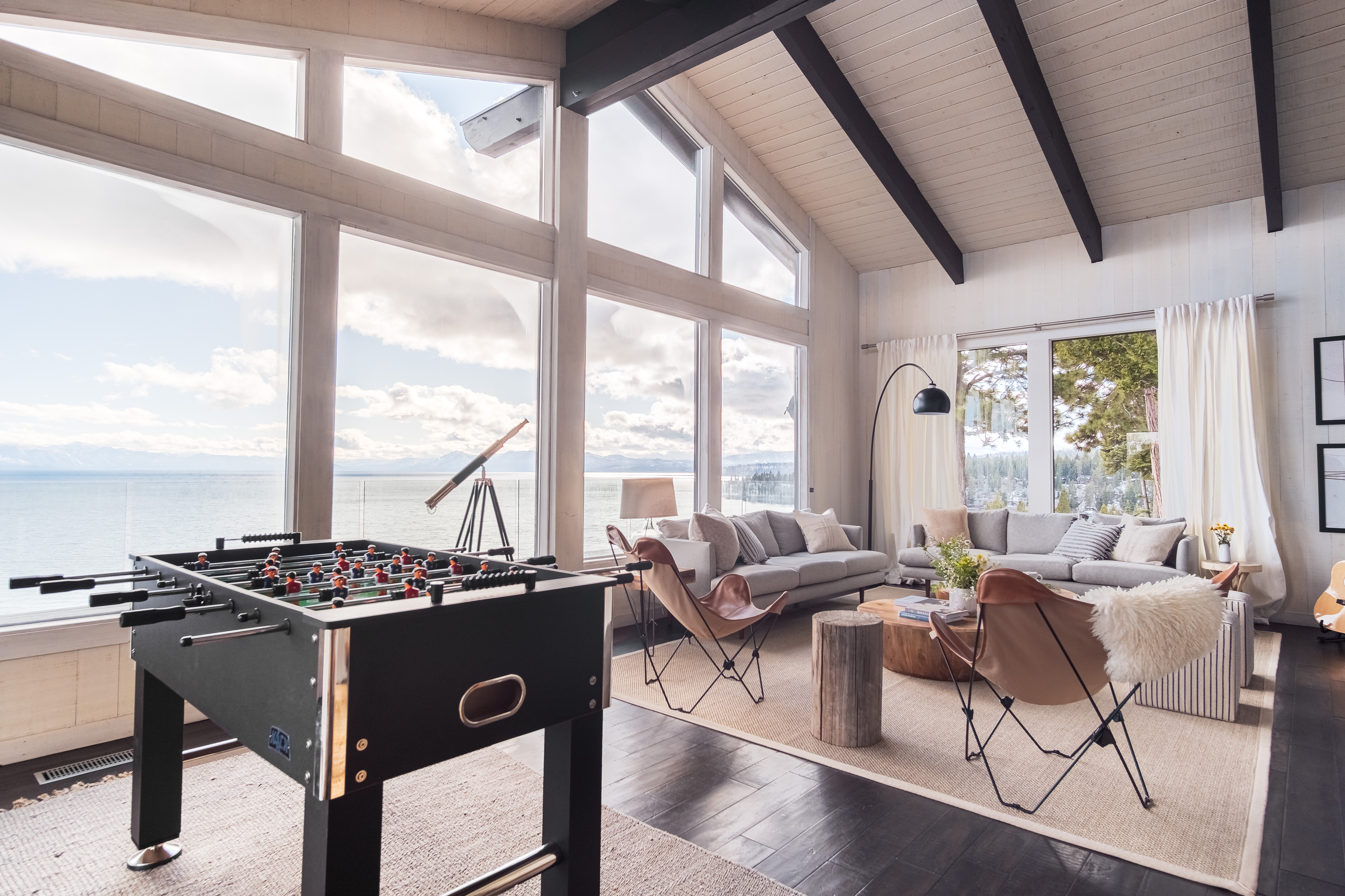 Breathtaking Lakefront Tahoe Four Bedroom Vacation Home