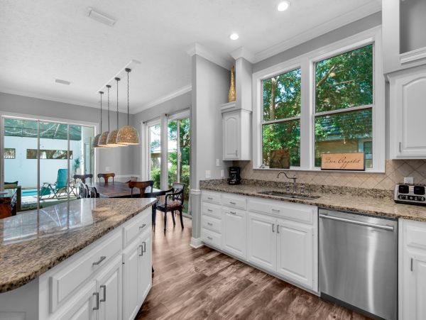 Luxury destin vacation Rental - private Pool