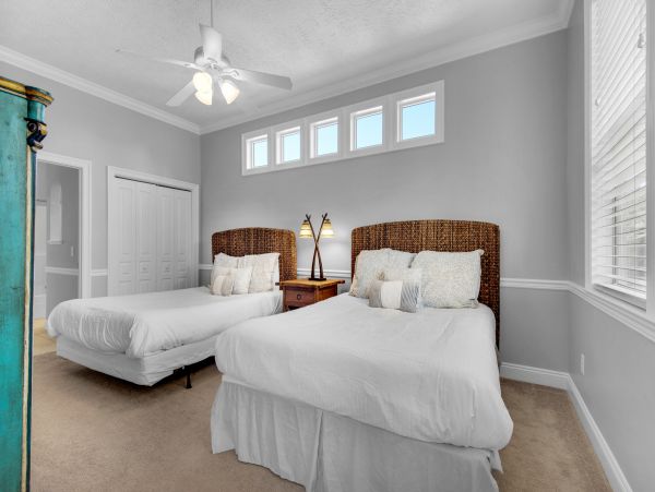 Luxury destin vacation Rental - private Pool