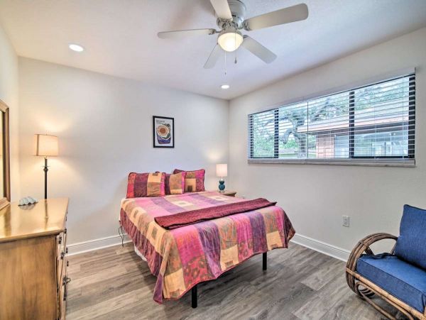 Clearwater Vacation Home Four Bedrooms Bay Views Sleeps 8
