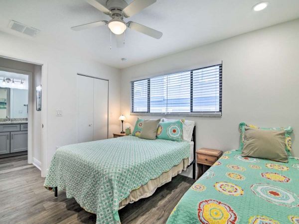 Clearwater Vacation Home Four Bedrooms Bay Views Sleeps 8