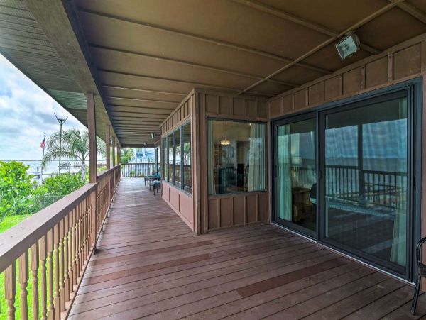 Clearwater Vacation Home Four Bedrooms Bay Views Sleeps 8