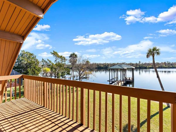Homosassa Vacation Home Five Bedroom