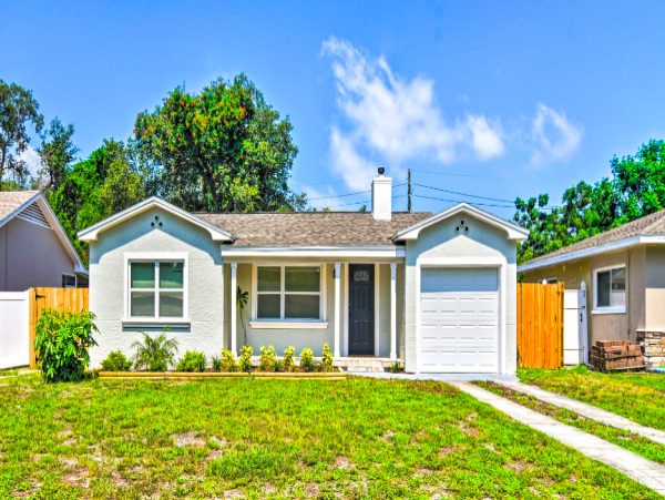 2 Bedroom 1 Bathroom Clearwater Vacation Rental