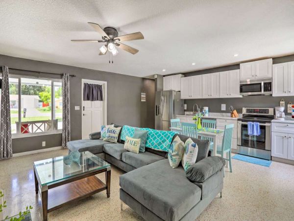 Clearwater Vacation Home Two Bedrooms Private Pool