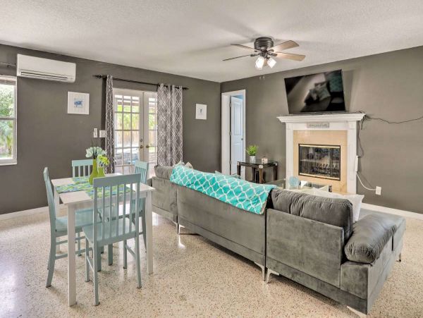 Clearwater Vacation Home Two Bedrooms Private Pool