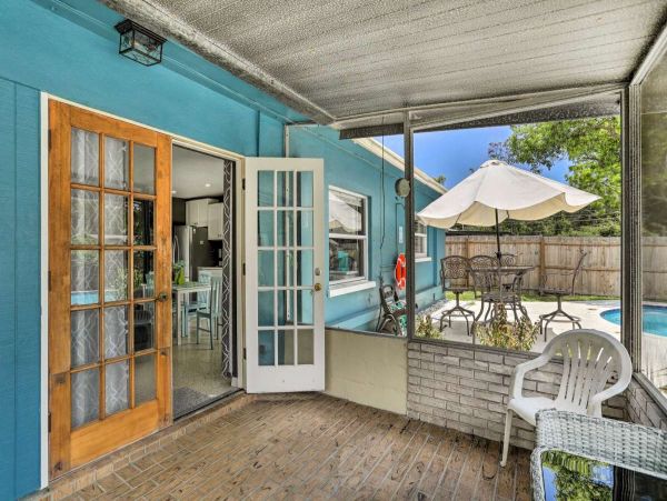 Clearwater Vacation Home Two Bedrooms Private Pool