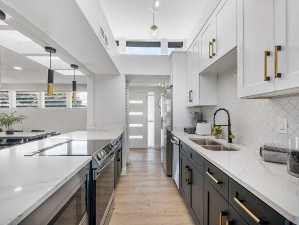 Clearwater Vacation Home Five Bedroom